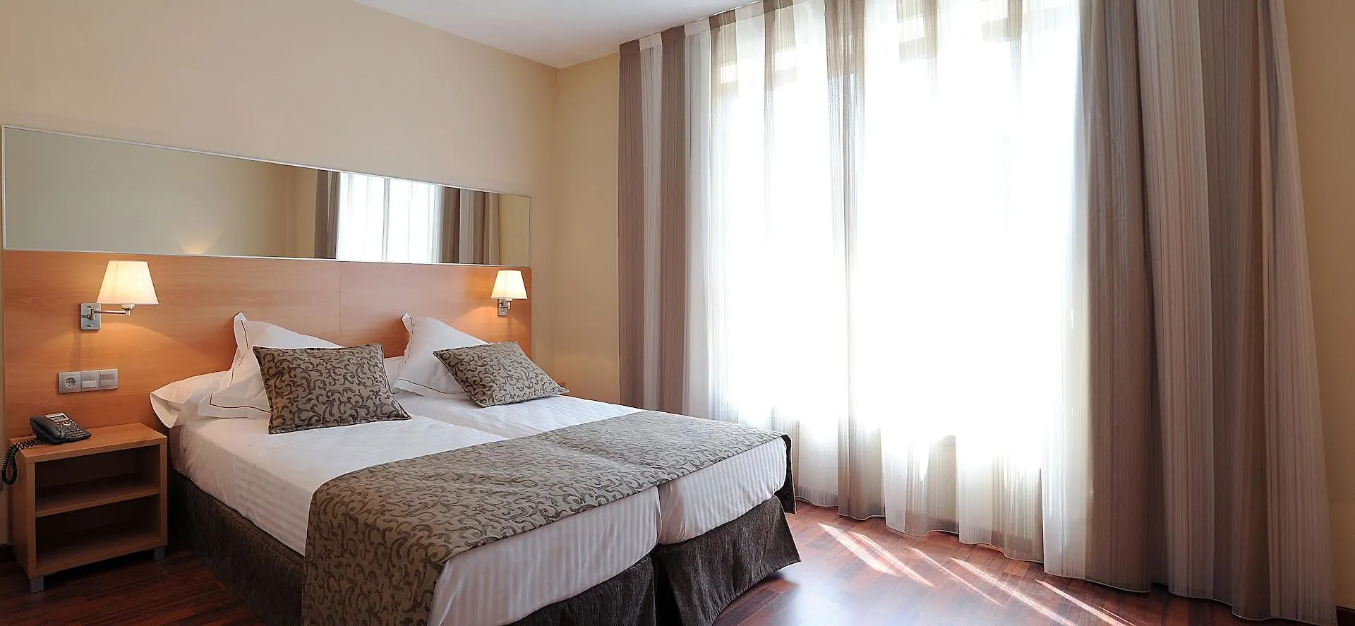 Hotel Desitges